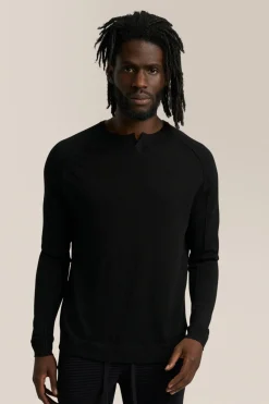 Cheap Good Man Brand V-Notch Crew Sweater | Merino Wool