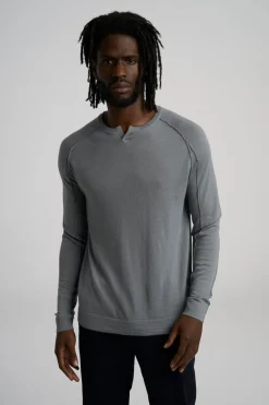 Cheap Good Man Brand V-Notch Crew Sweater | Merino Wool